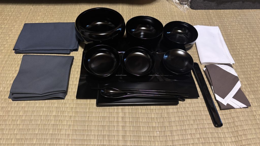 応量器（展開した状態）鯖江の職人さんに作ってもらった。